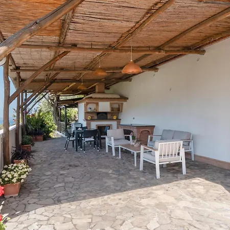 Relais Cannavacciuolo 度假居 *