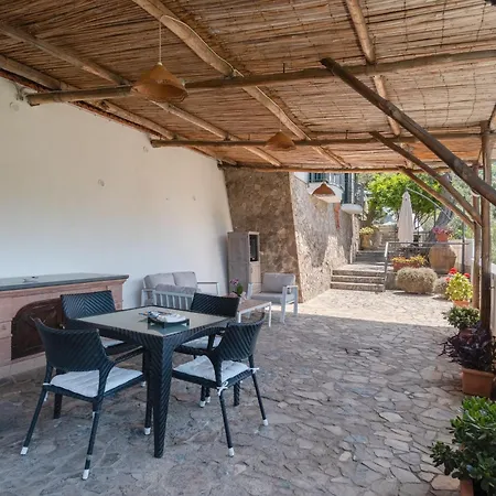 Relais Cannavacciuolo 度假居 *
