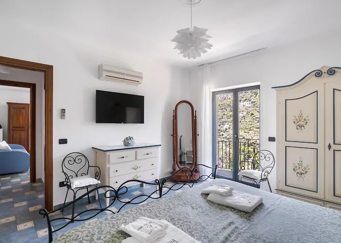 Relais Cannavacciuolo Feriehus Vico Equense