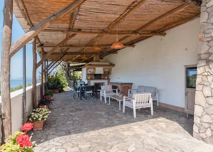 Relais Cannavacciuolo Feriehus *