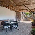 Relais Cannavacciuolo بيت للعطل *